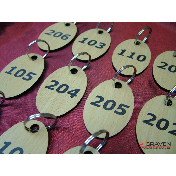 BRELOK Z LAMINATU - IMITACJA DREWNA B-007 (40 x 60mm)