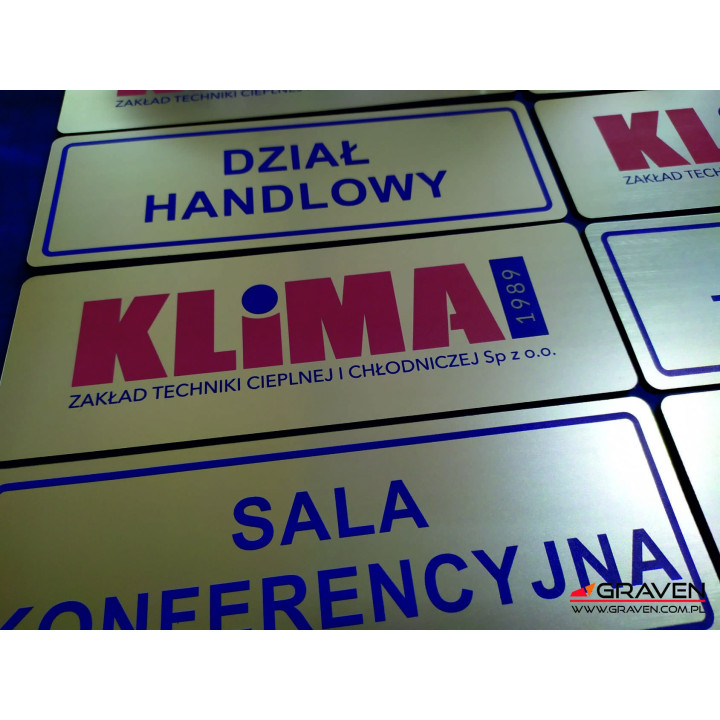 TABLICZKA NA DRZWI Z KOLOROWYM NADRUKIEM UV